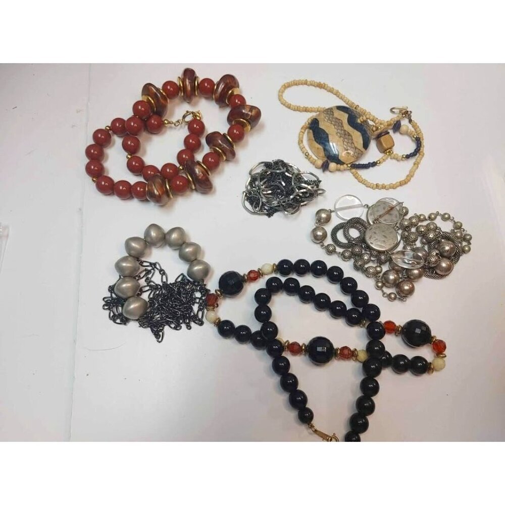 Lot of 6 Necklaces different materials, Boho / Retro